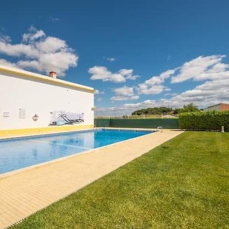 Apartment Alfarmar - Pool, Beach Only A Few Minutes Away Albufeira Exteriör bild